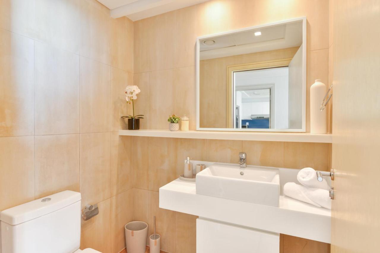 Al Bateen - Ultra Luxury Jbr - Private Beach And Pool Дубай Екстериор снимка